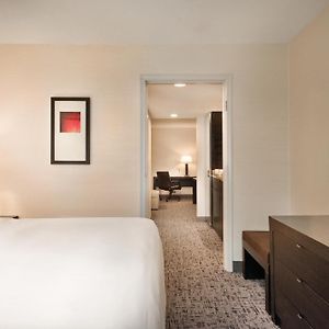 One-Bedroom King Suite Mobility accessible